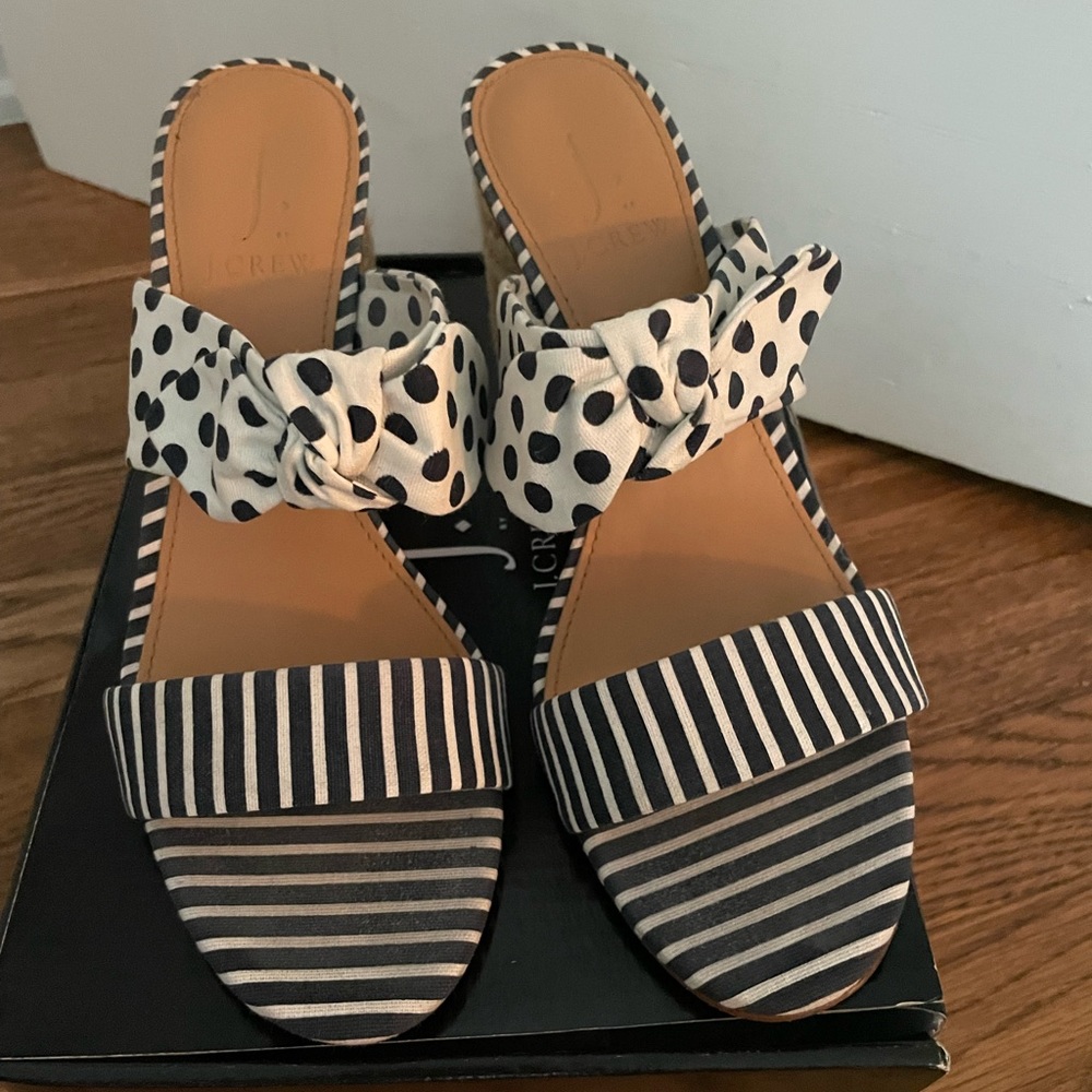 Navy and white round heel sandals